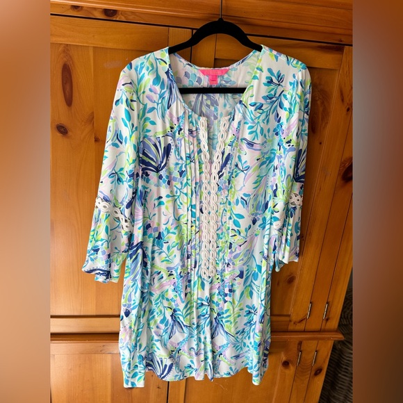 Adorable, colorful, light, Lilly Pulitzer dress! - Picture 1 of 4